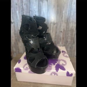 Annie Pinky women’s heels